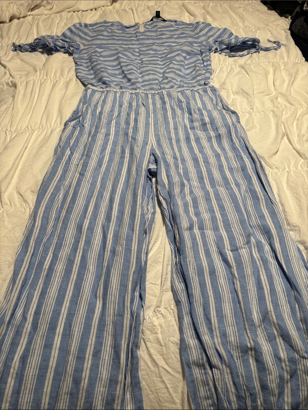 Lauren Ralph Lauren Light Blue and White 100 ‘/. Linen Striped Sundress - Picture 2 of 8